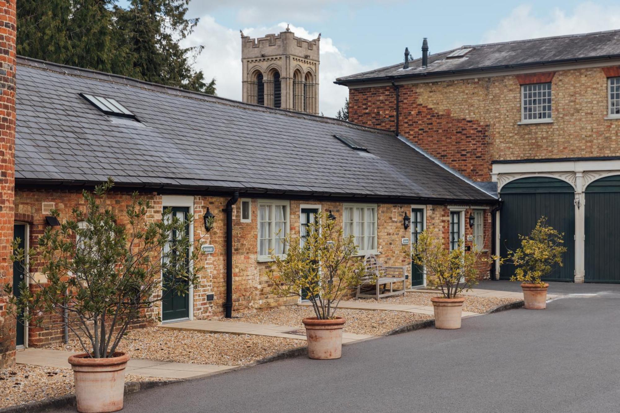 The Woburn Hotel Exterior photo