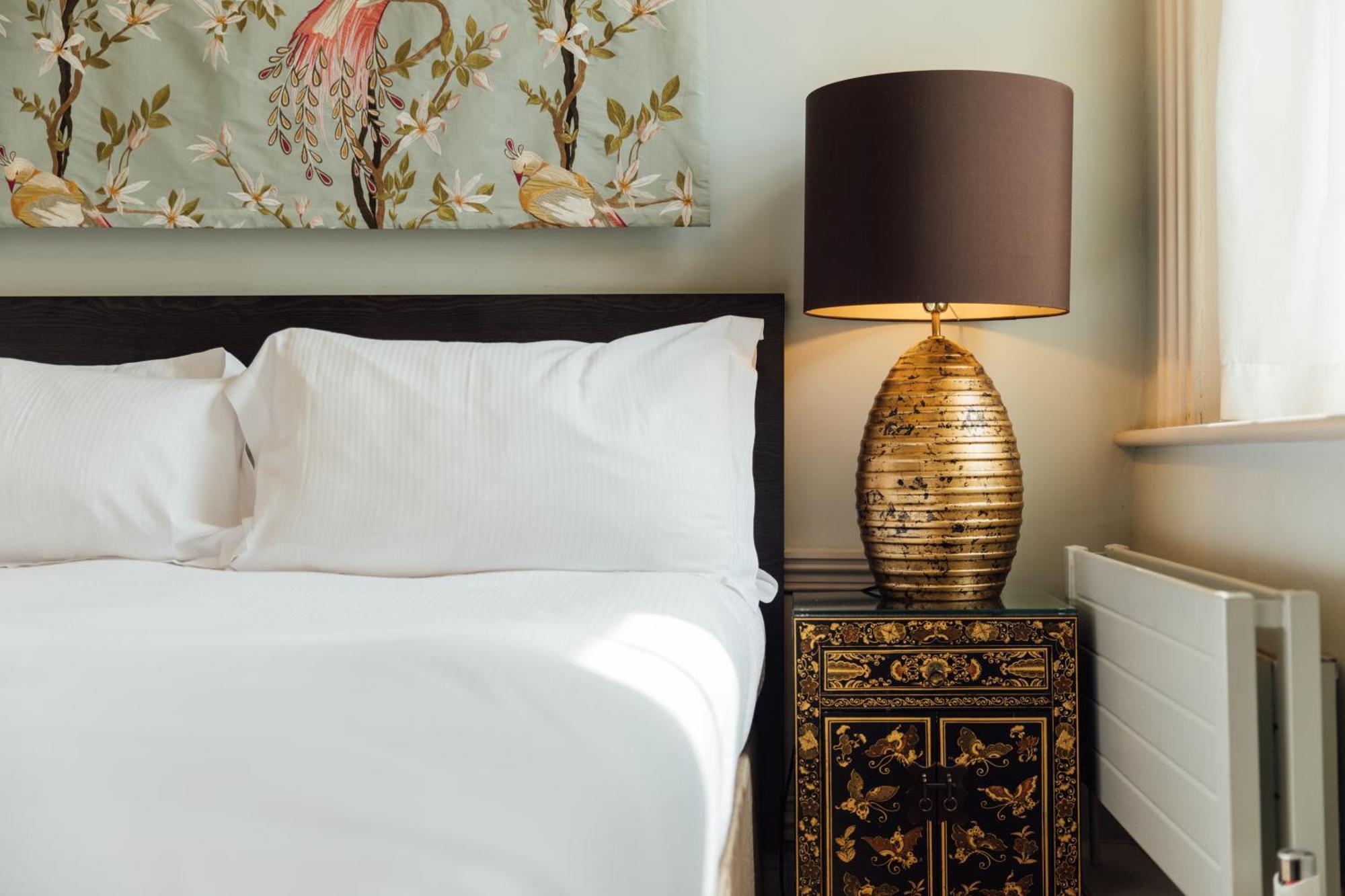 The Woburn Hotel Room photo