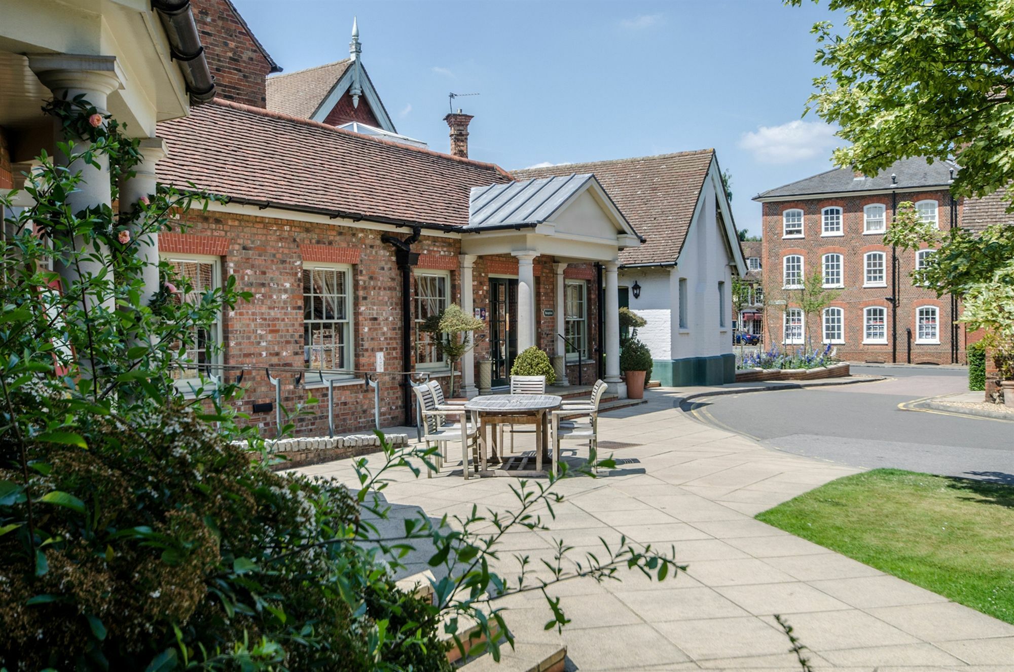 The Woburn Hotel Exterior photo